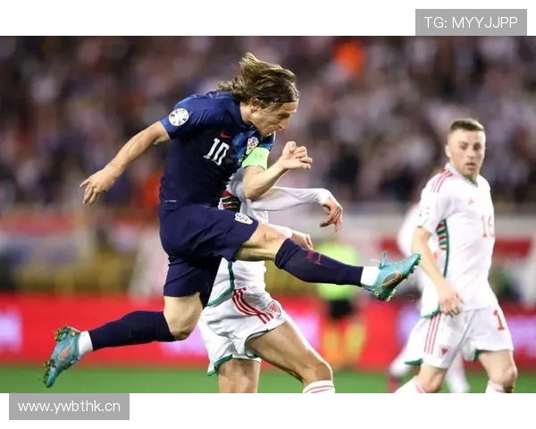 卡马文加 vs 莫德里奇：中场经验与节奏掌控差距在哪