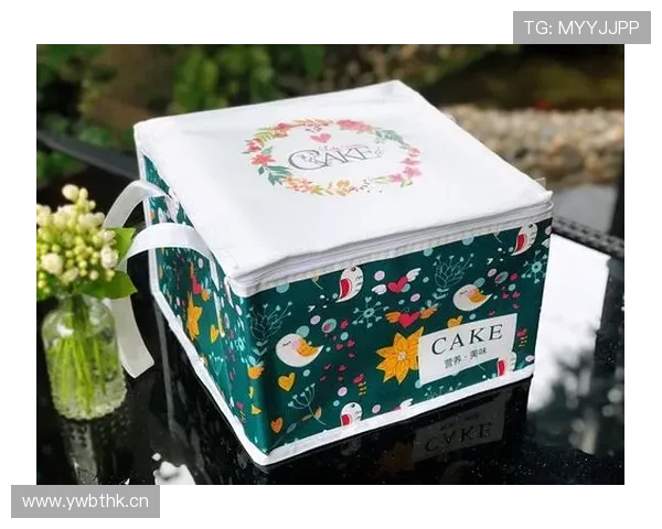 程语轩家的冰箱里只放蛋白粉和冰水，连女朋友送的蛋糕都原封不动退回去